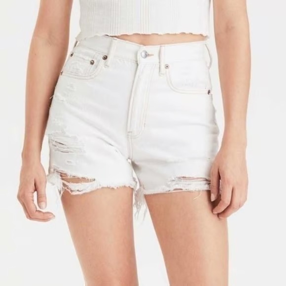 American Eagle 90s Boyfriend Short Distressed White 18 - Cutoff Rigid Denim
